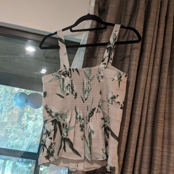 NWOT Banana Republic small floral top- cotton/ramie - Picture 2 of 4